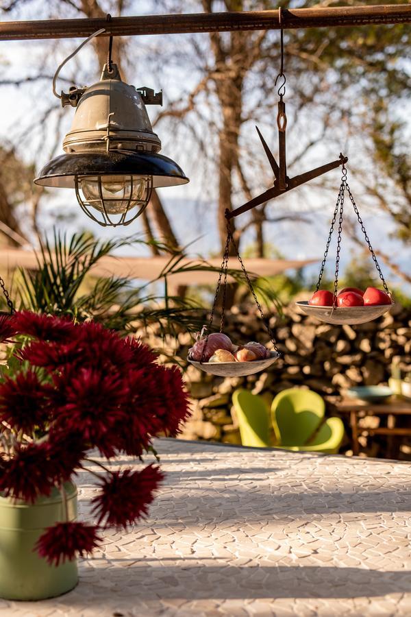 Plage Cachee - Glamping Vrboska Εξωτερικό φωτογραφία