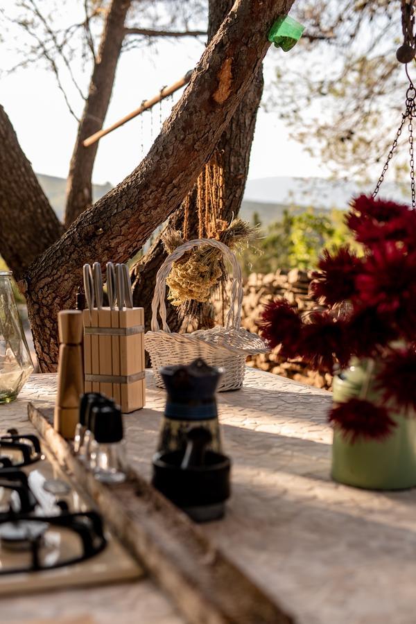 Plage Cachee - Glamping Vrboska Εξωτερικό φωτογραφία