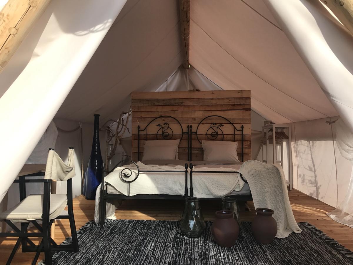 Plage Cachee - Glamping Vrboska Εξωτερικό φωτογραφία